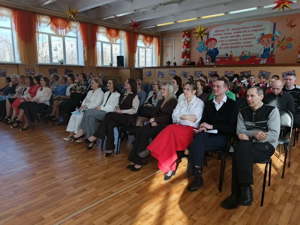 6 марта, в преддверии Международного женского дня, в школе с самого утра царила праздничная атмосфер