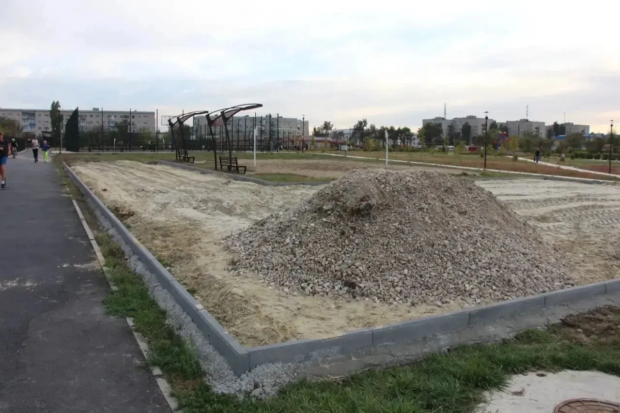 В парке Текстильщиков скоро появятся новые тренажёры.