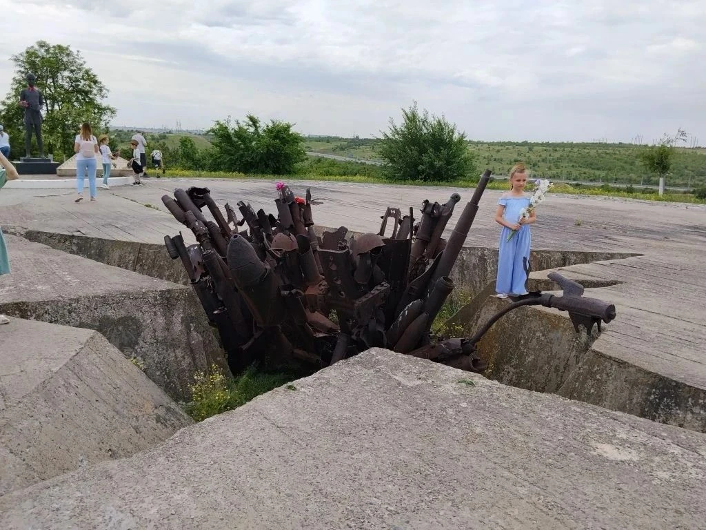 2 А класс продолжает знакомство с героическим прошлым своего края Сегодня, 25 мая, ученики 2 А класс