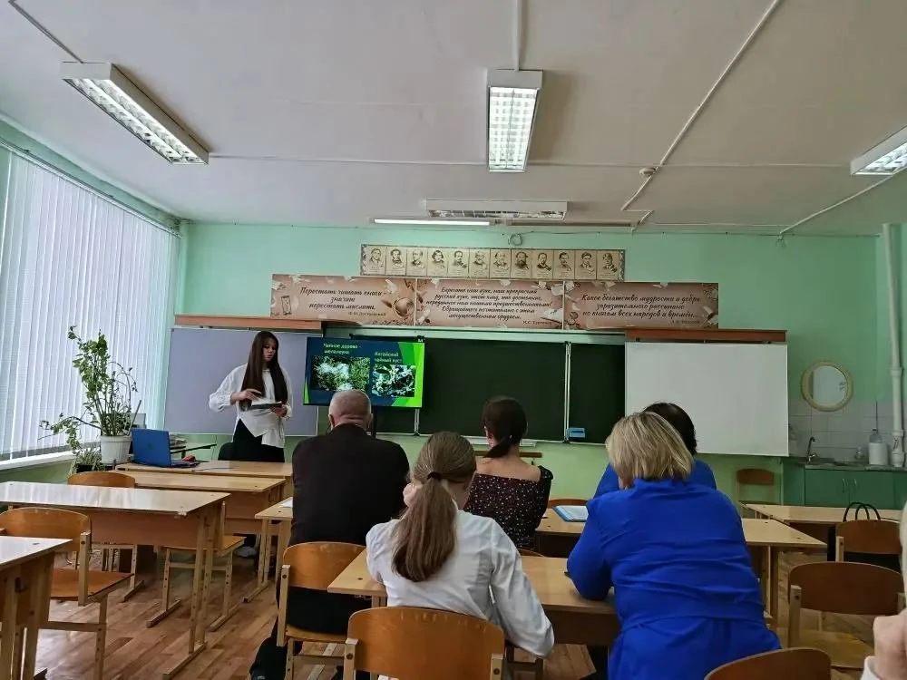 🔔Сегодня в МБОУ «Гимназия» г. Моршанска прошла научно-практическая конференция «Человек и природа» 🌿