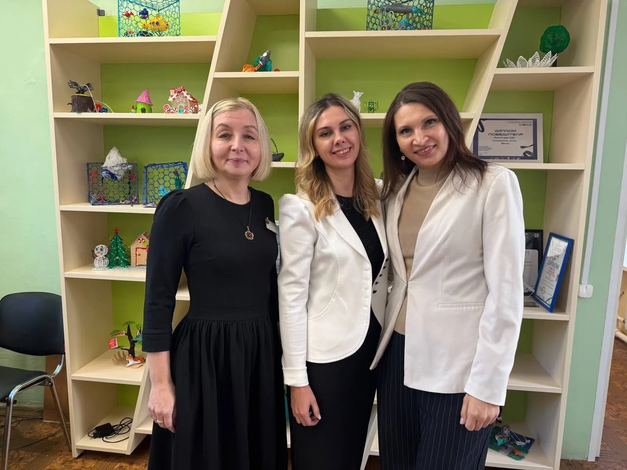 💐 ПОЗДРАВЛЯЕМ С ДОСТОИНЫМ ВЫСТУПЛЕНИЕМ!  ⭐️ Поздравляем нашего замечательного педагога по английском