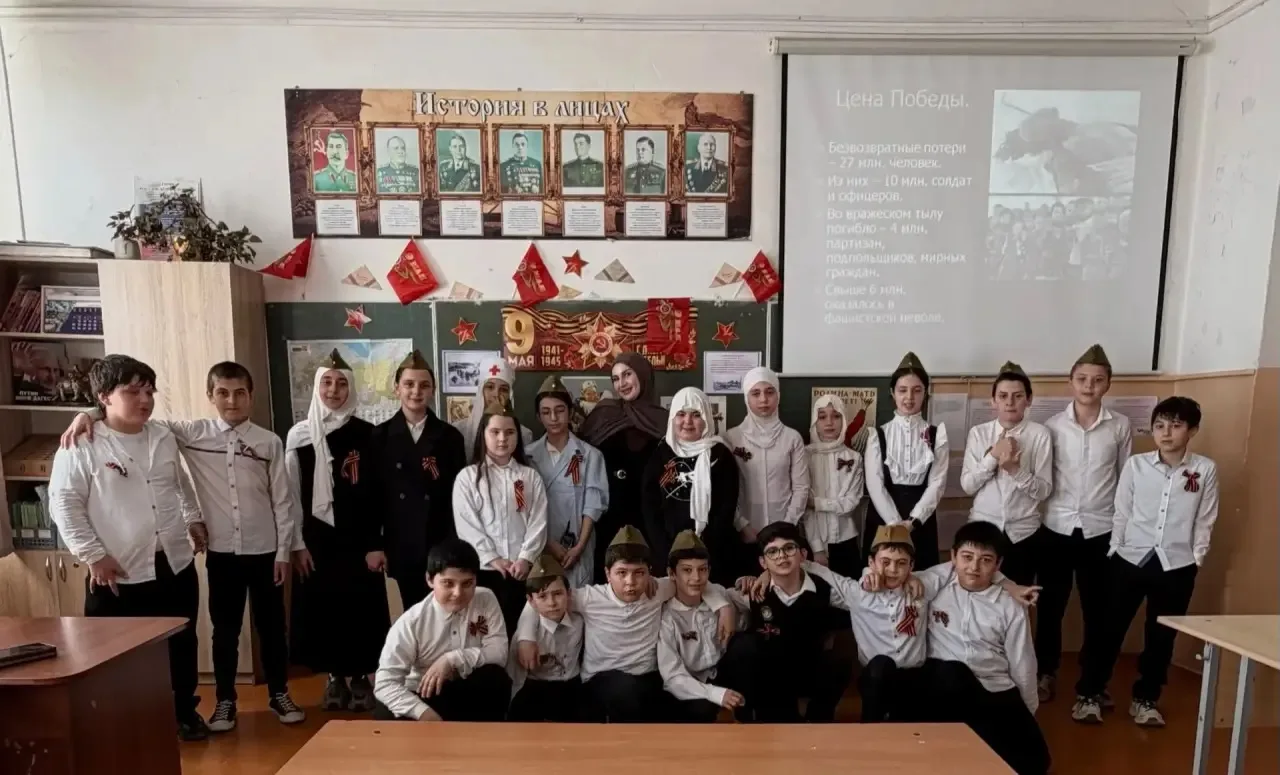 Урок Мужества «Цена Победы» прошёл в 5 «Ж» классе 🇷🇺  В преддверии 9 Мая в 5 «Ж» классе состоялся Ур