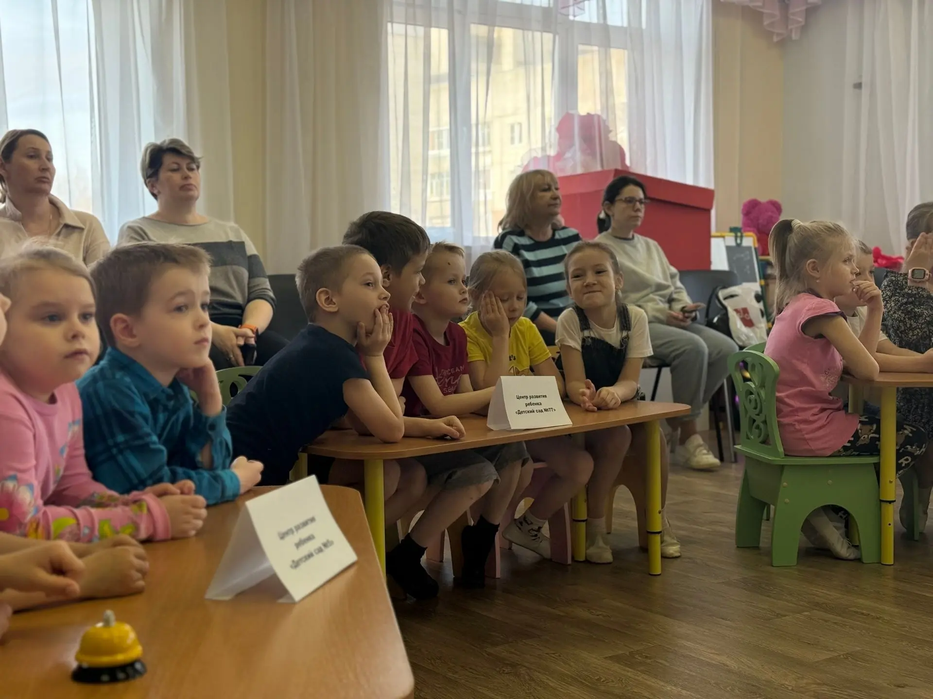 "Умные каникулы" в Центре развития ребенка - Детском саду №84: Яркий праздник дружбы и единства наро