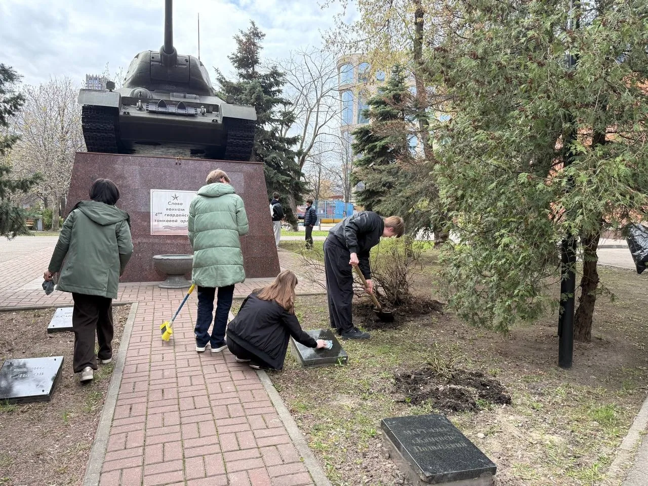 🎖️ХРАНИМ ПАМЯТЬ   На прошлой неделе, в преддверии самого главного праздника — Дня Победы, ребята из 