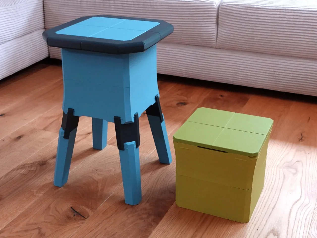 Stool is the Box — табурет-короб 🪑📦

Функциональная модель, где табурет совмещён с местом для хран