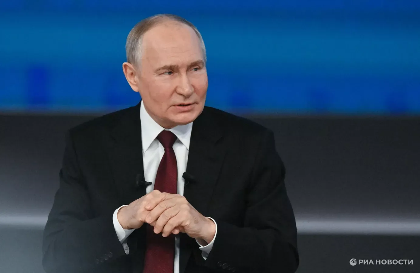 На прямую линию Путина поступило уже 552 тысячи обращений, сообщили в эфире "России 24".