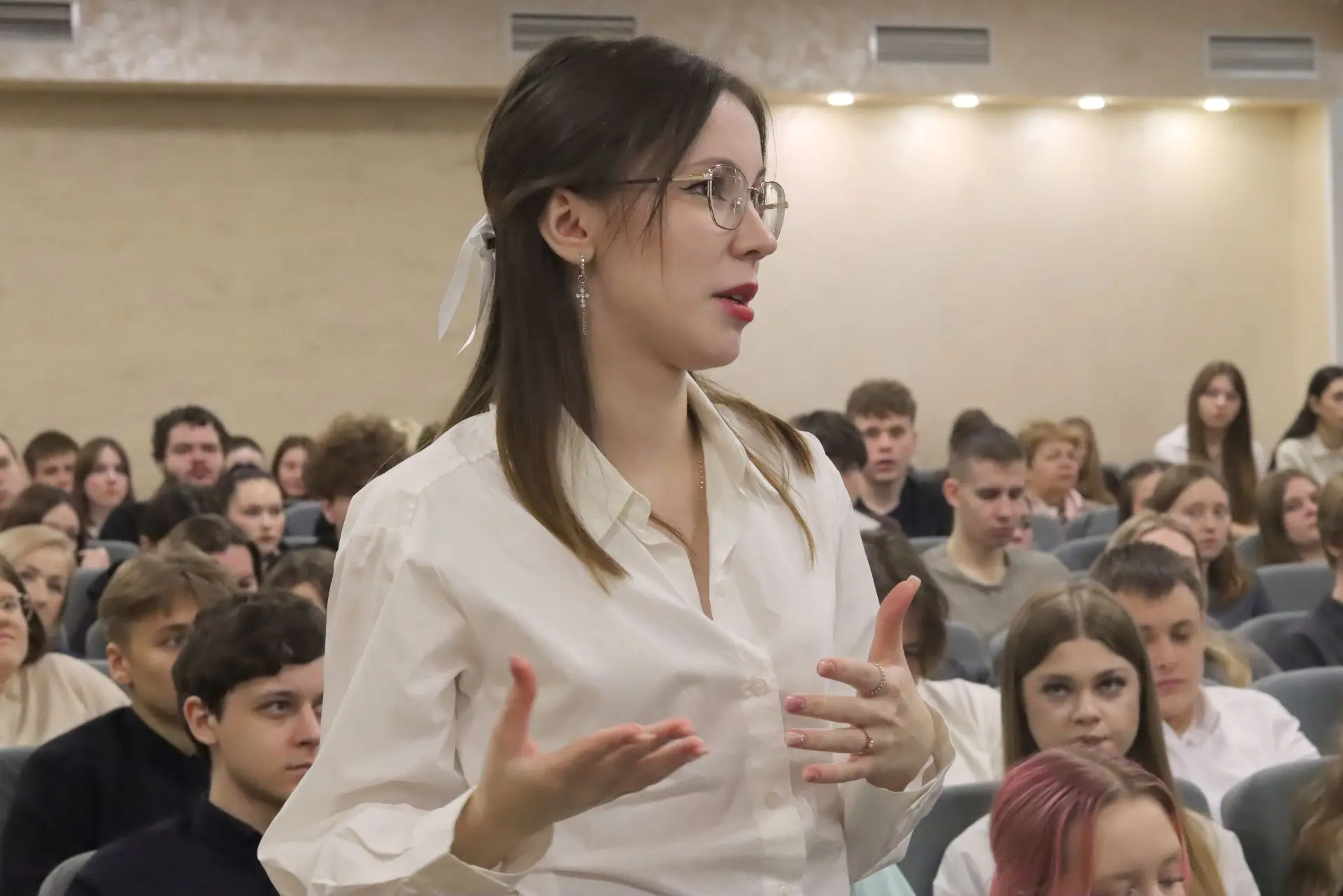 Треугольник, демоны и пищевое поведение: НИР в ГСГУ  В универе прошла ежегодная итоговая научно-иссл