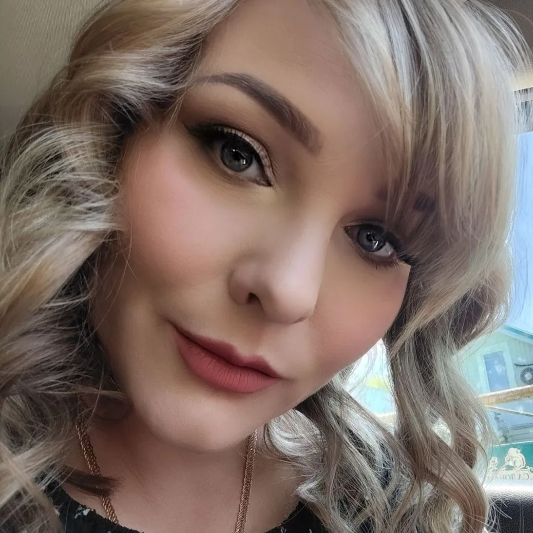 👧 Кариша, 37