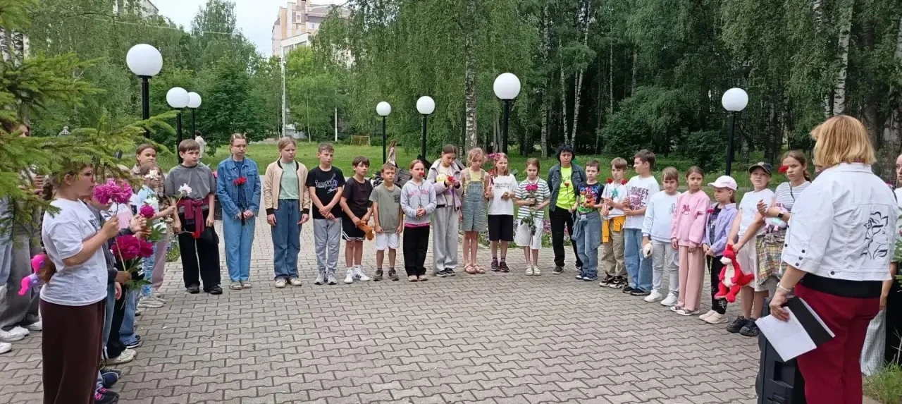 22 июня - День памяти и скорби. Мы помним! Мы гордимся! 🕯️🇷🇺

Сегодня, 22 июня, в нашем лагере «С