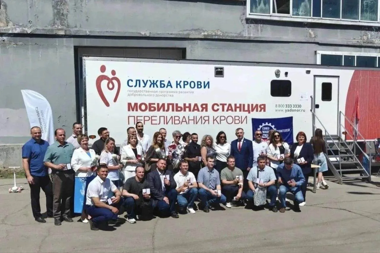 День донора в Иркутске: 34 участника, пополнение регистра костного мозга и новые нагрудные знаки

За