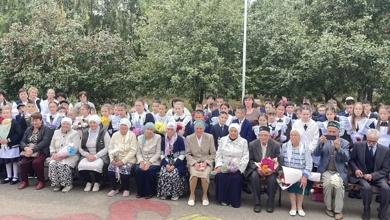 Салавыч күппрофильле лицеенда узган Белем бәйрәменнән мизгелләр