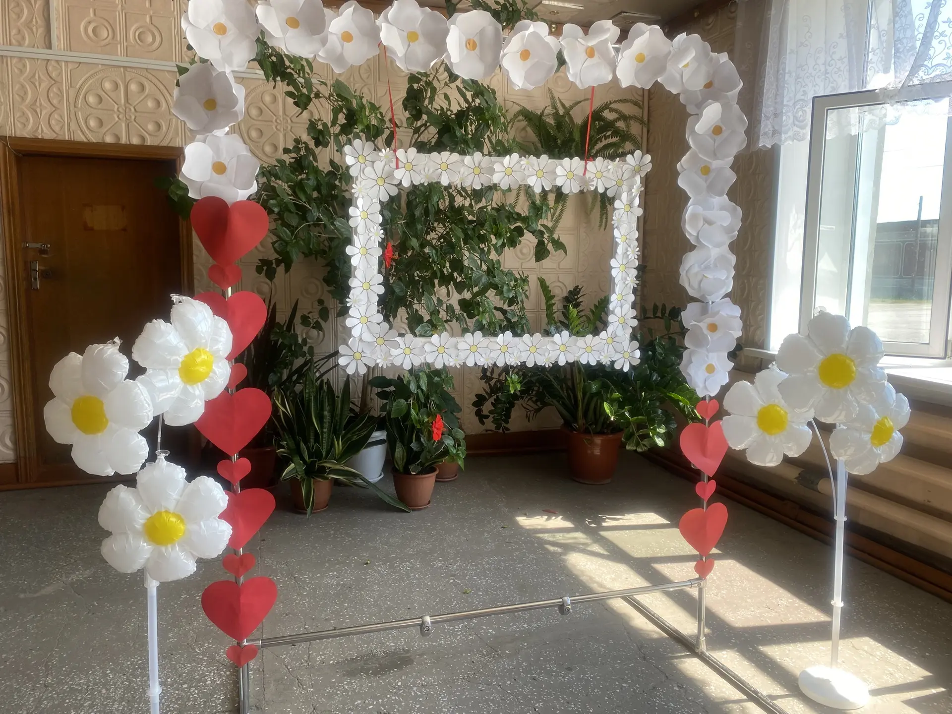 🌼 Ромашковое настроение в нашем Доме культуры!
Друзья, в честь Дня семьи, любви и верности мы подго