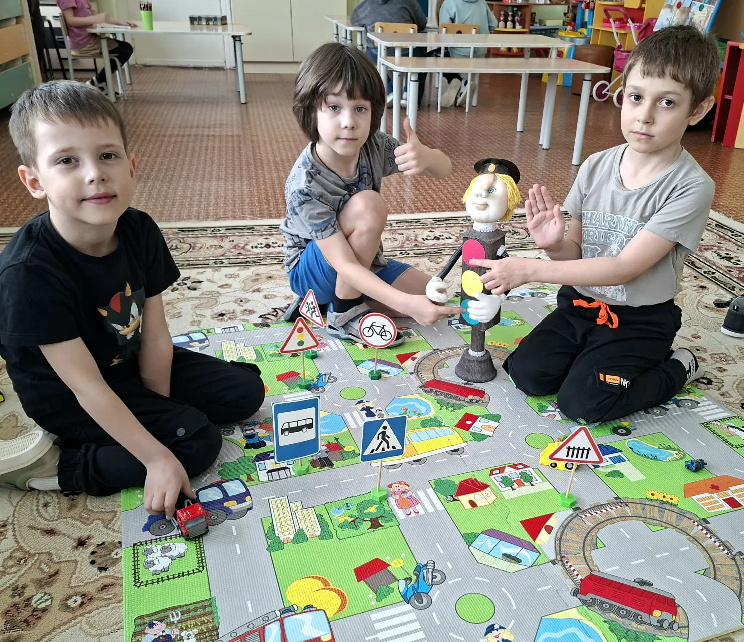 В рамках профилактической  акции «Весенние каникулы» в нашем детском саду прошли меропр...