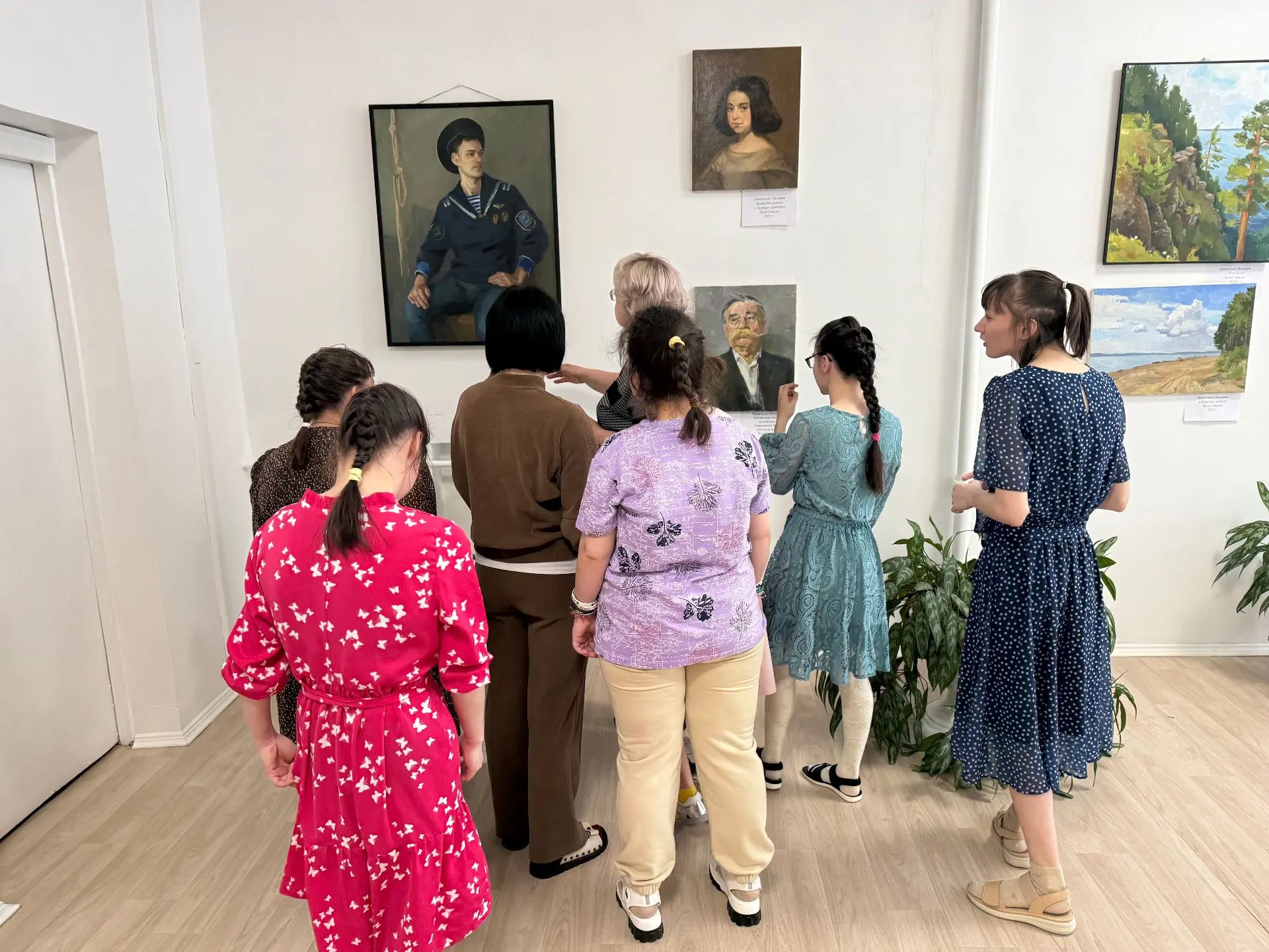 🎨 В стенах Братского центра социальной реабилитации "Росток" состоялось интересное культурное событи