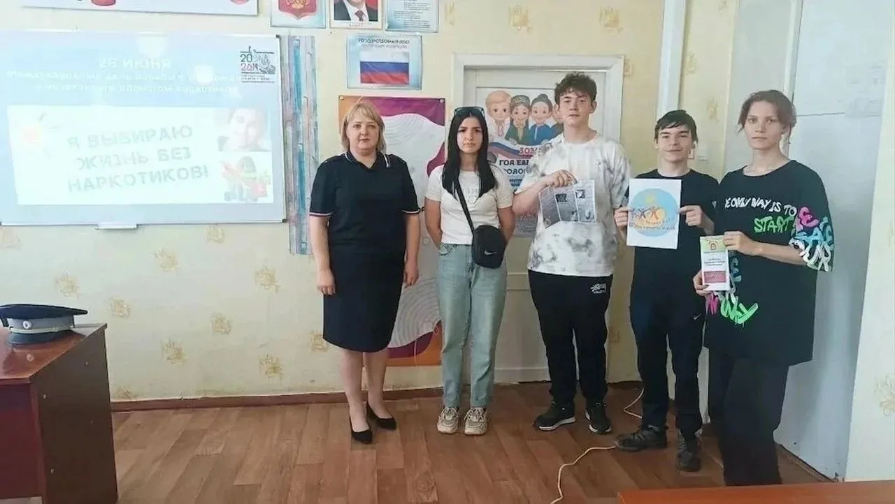 В рамках партийного проекта "Здоровое будущее"  в преддверии Международного дня борьбы ...