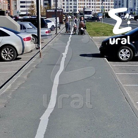 Автор этой разметки в Тюмени явно что-то в ней зашифровал. Если кто захочет поразгадыва...