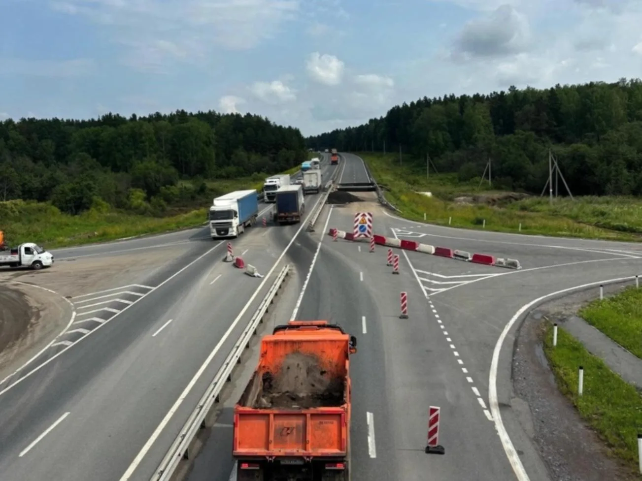 🚧 На трассе Екатеринбург — Тюмень ограничили движение до 1 ноября