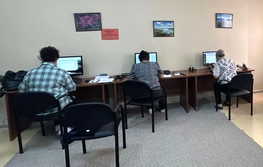 ✨ Просветительские встречи «Цифровая безопасность для старшего поколения» в рамках феде...