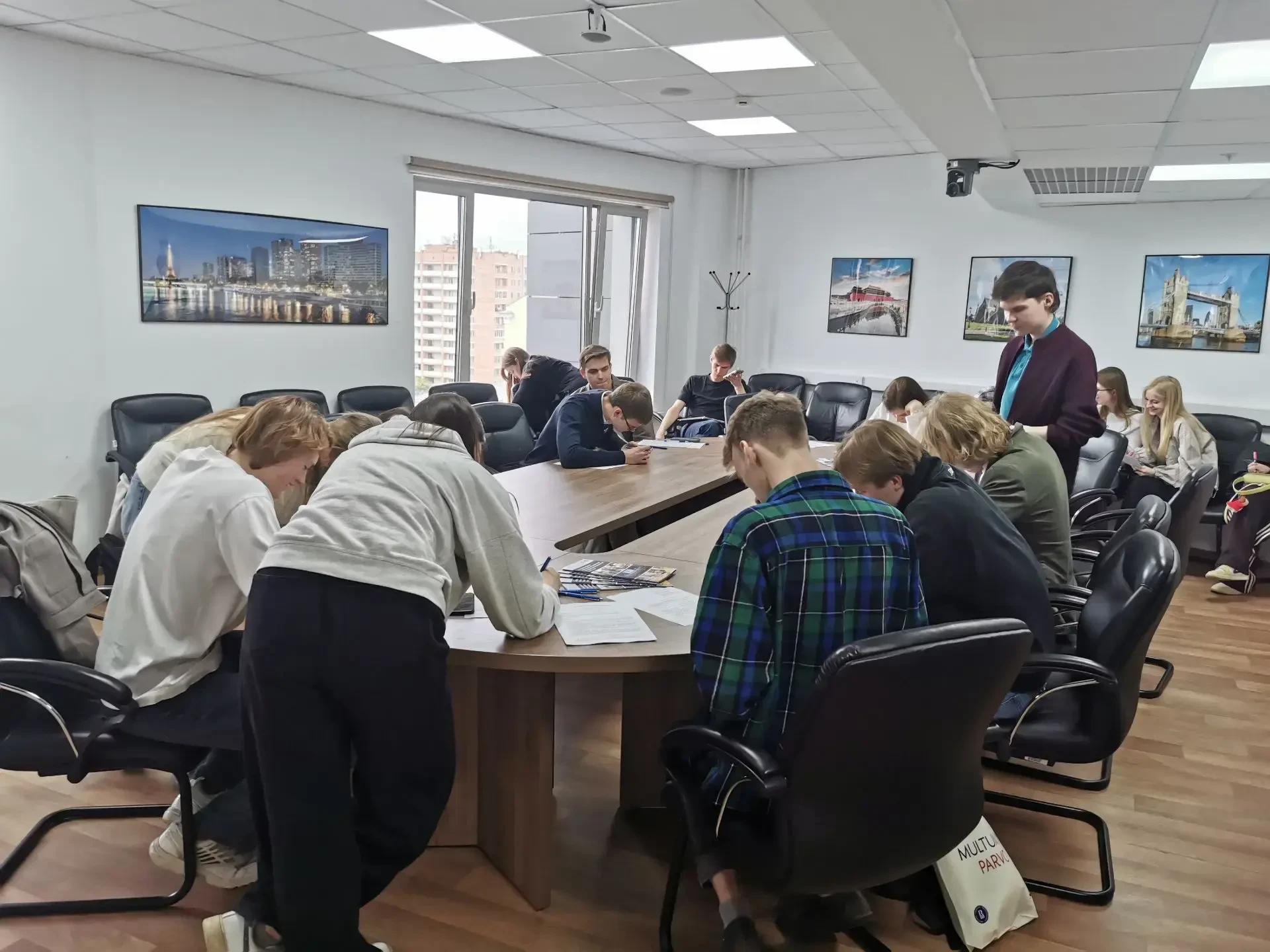 Сегодня состоялся ориентационный семинар для студентов, выезжающих в летние школы SWUFE...