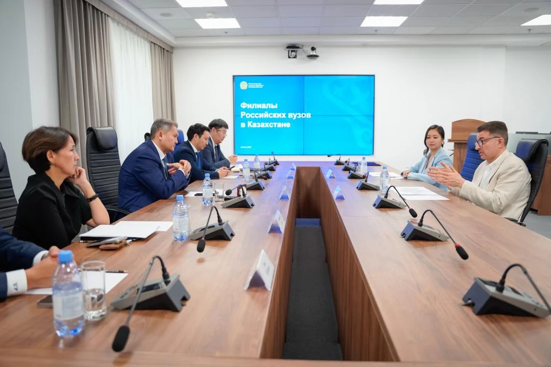 🎓🇰🇿🇷🇺 Казахстанские ученые и преподаватели смогут стажироваться в Сколтехе

Миннауки и высшего 