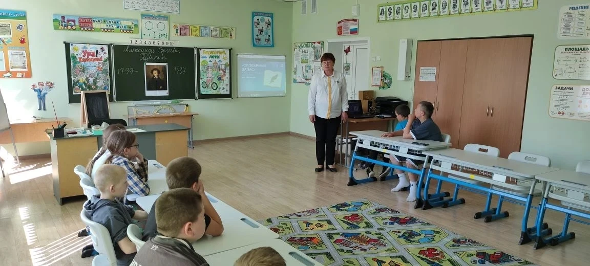 6 июня - День русского языка.

6 июня в день рождения великого русского поэта, основоположника совре