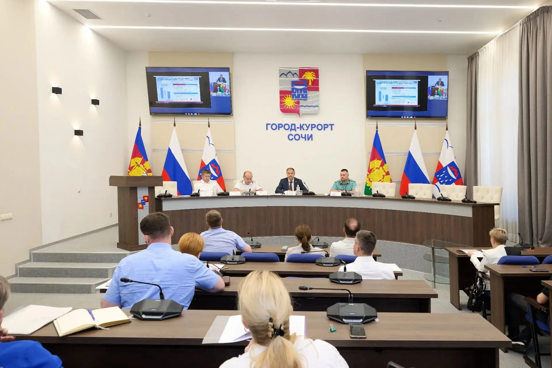 В Сочи состоялось заседание городской антинаркотической комиссии

👥 Оно прошло под председательство