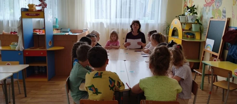 Ежегодно 12 июня в нашей стране отмечается праздник - День России. Воспитанники средней группы № 4 т
