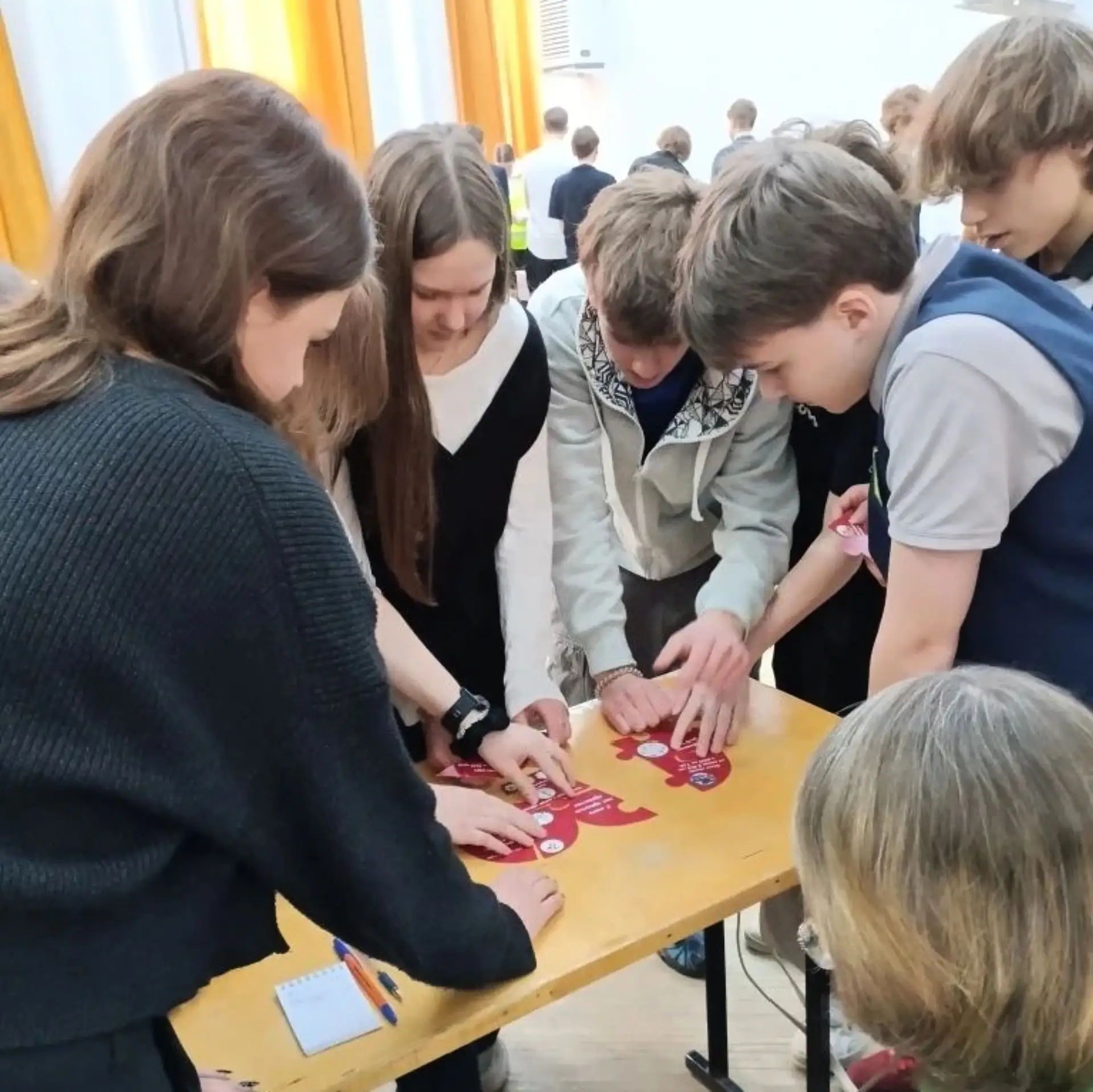 В 8-х классах нашей школы прошли мероприятия по профилактике употребления ПАВ и популяризации здоров