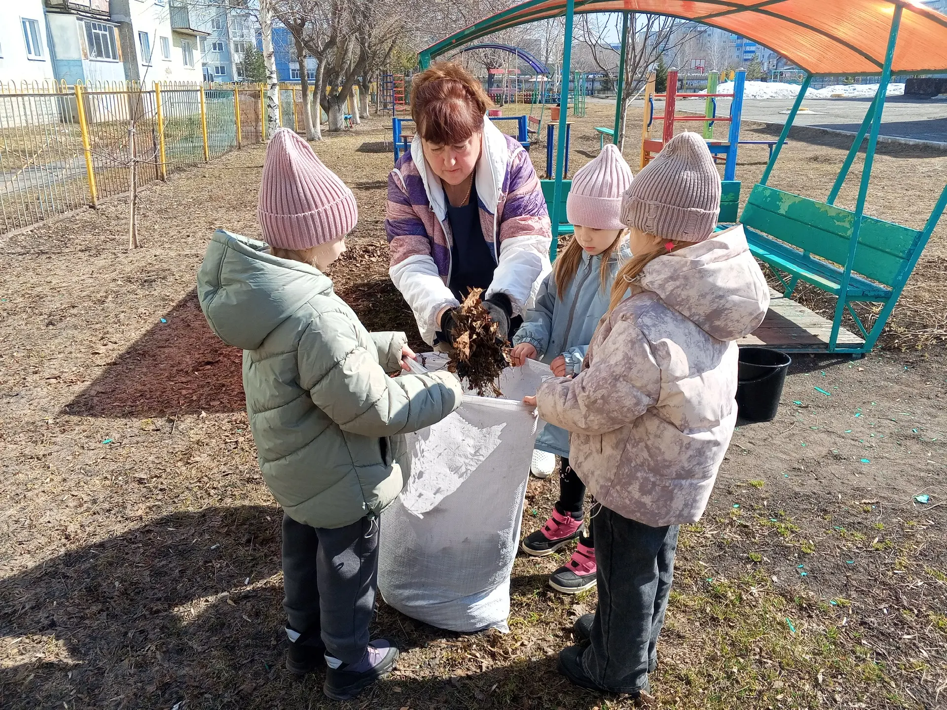 Сегодня мы отметили замечательный праздник - День Земли. Этот день напоминает нам о важ...