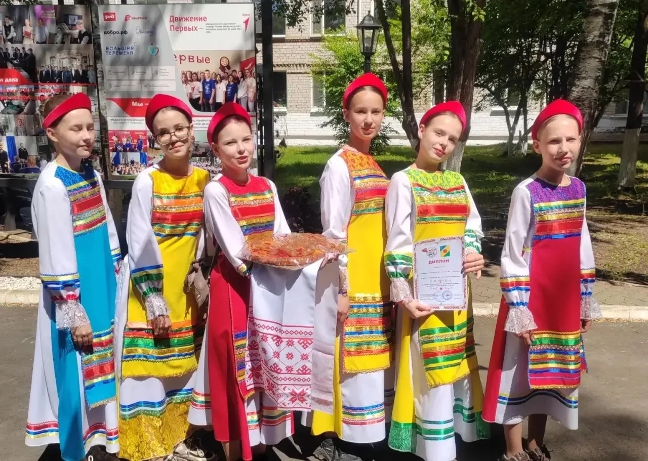 ✨ Наши ученики блистали на районном фестивале русской культуры! ✨

Ученики нашей школы с гордостью п