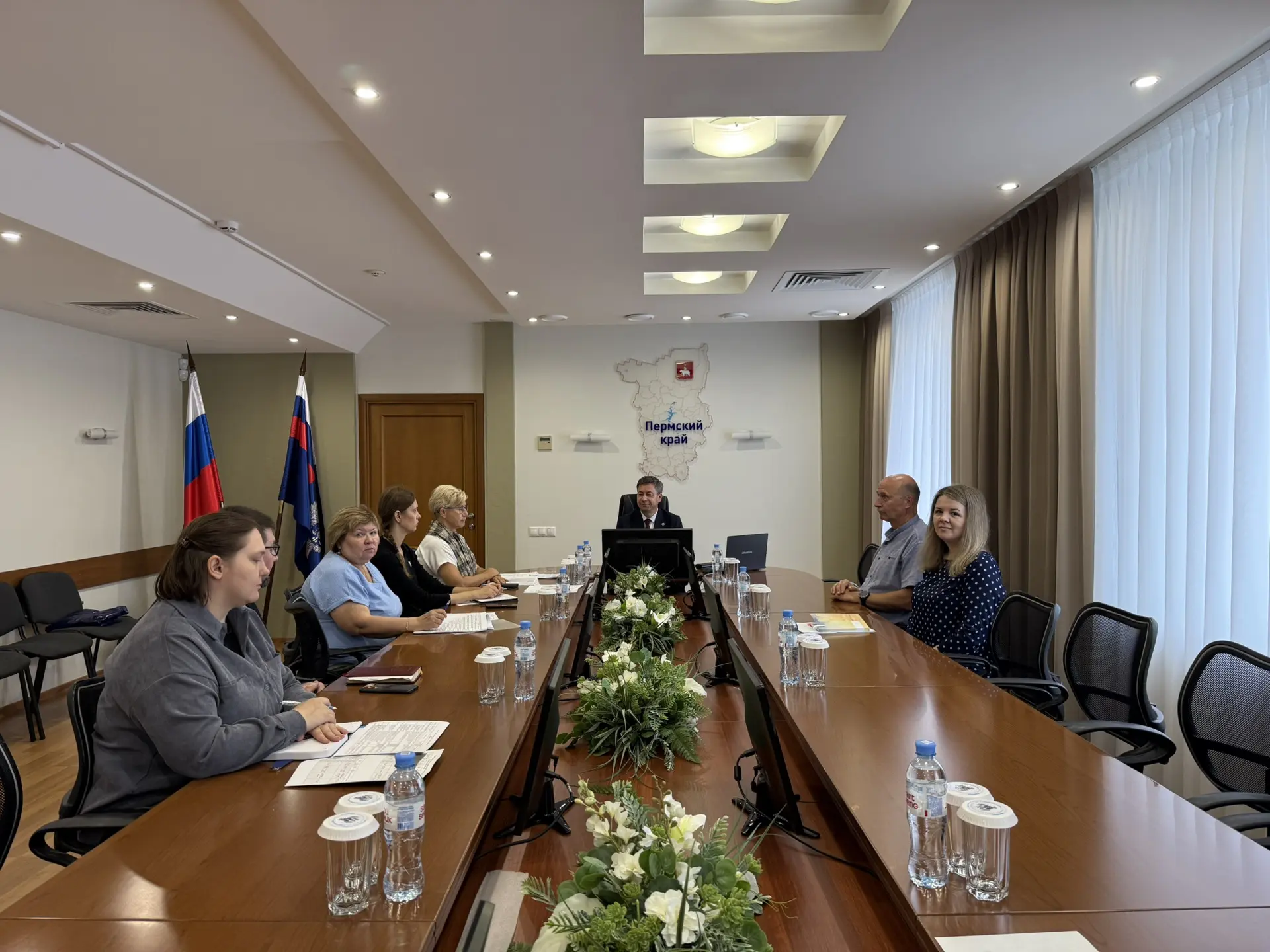 🗓️25 августа 2026 года состоялась рабочая встреча руководителя УФК по Пермскому краю О...