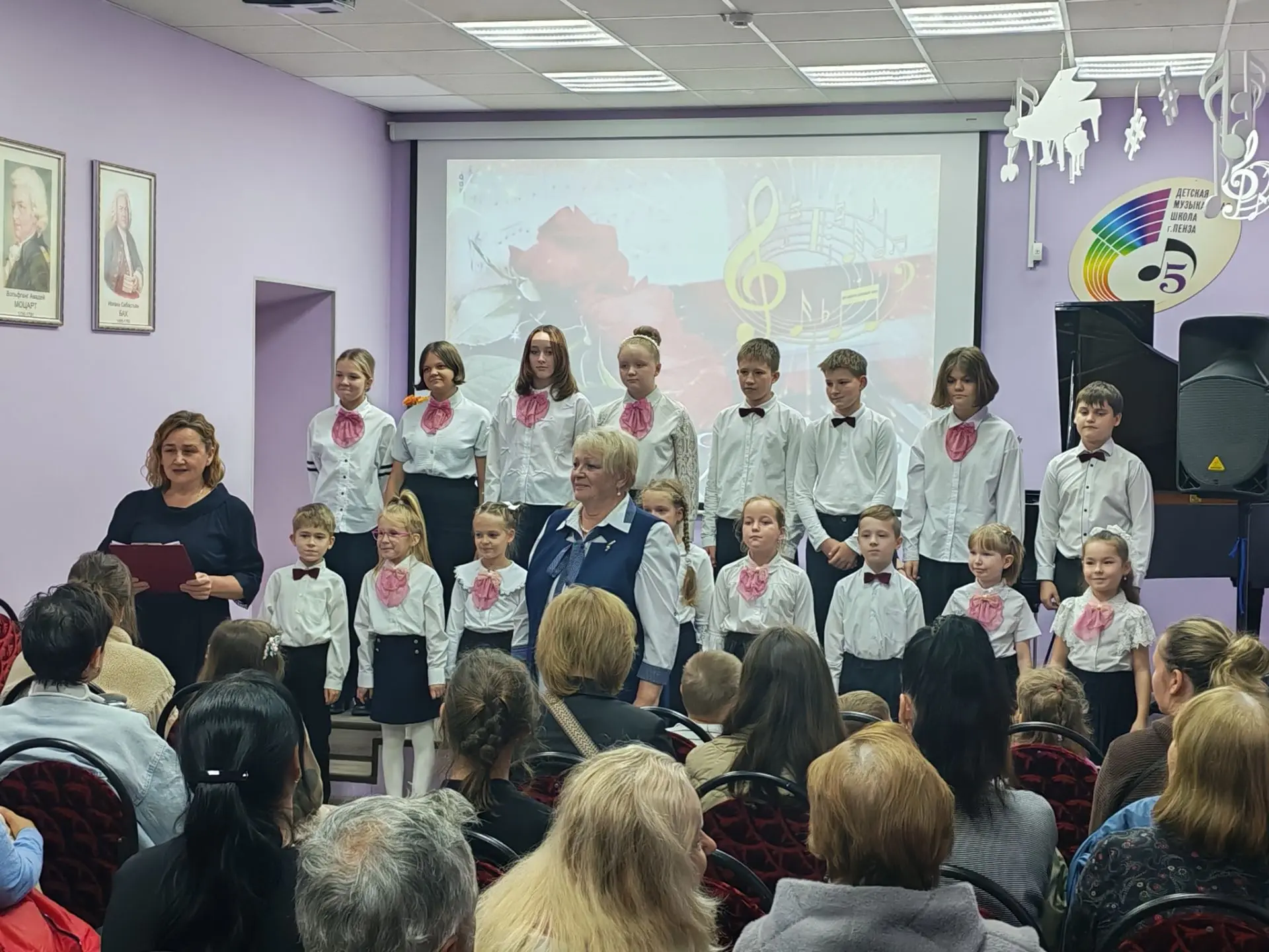💥В ДМШ №5 прошёл праздничный концерт, посвящённый Международному дню музыки!