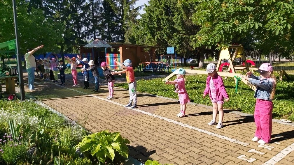 ☀️🌿Летняя – оздоровительная работа в детском саду «Родничок» организована по утвержденному плану и 