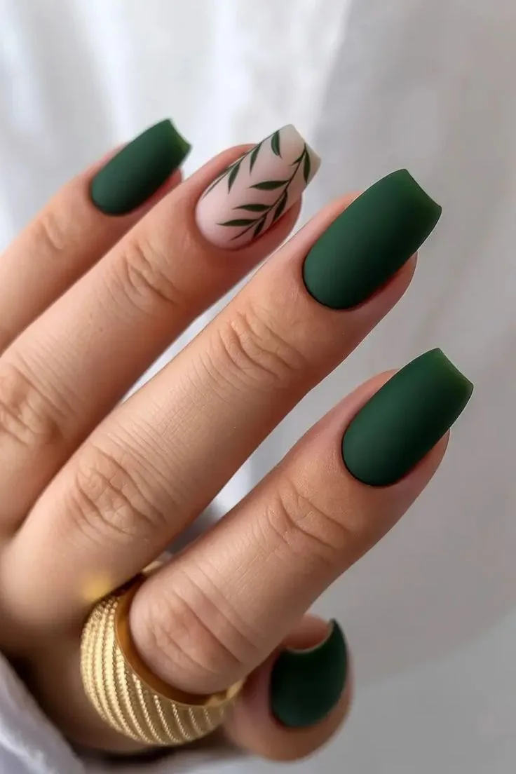 Осенние акценты и согревающие оттенки на квадрат 💅🍁