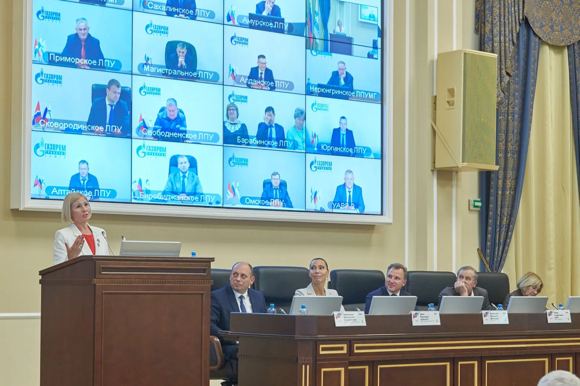 Сегодня, в День старшего поколения, генеральный директор «Газпром трансгаз Томск» Влади...