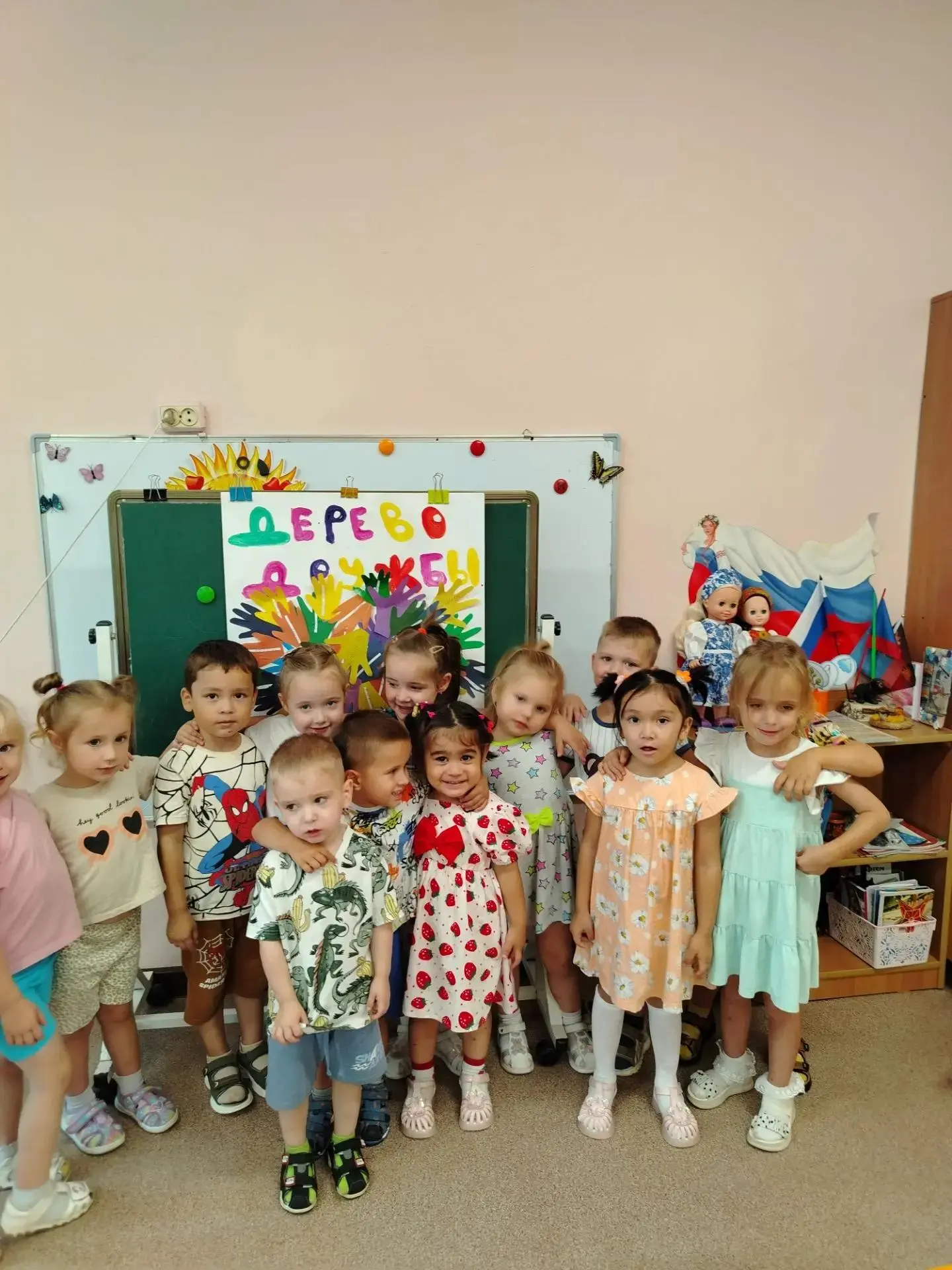 Заглянули в самое сердце доброты 💖

✨Сегодня в нашей средней группе было по-настоящему тепло —от де