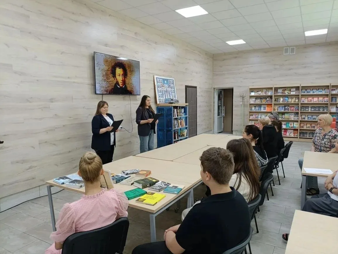 📚Сегодня центральная библиотека стала эпицентром литературного праздника, посвященного...
