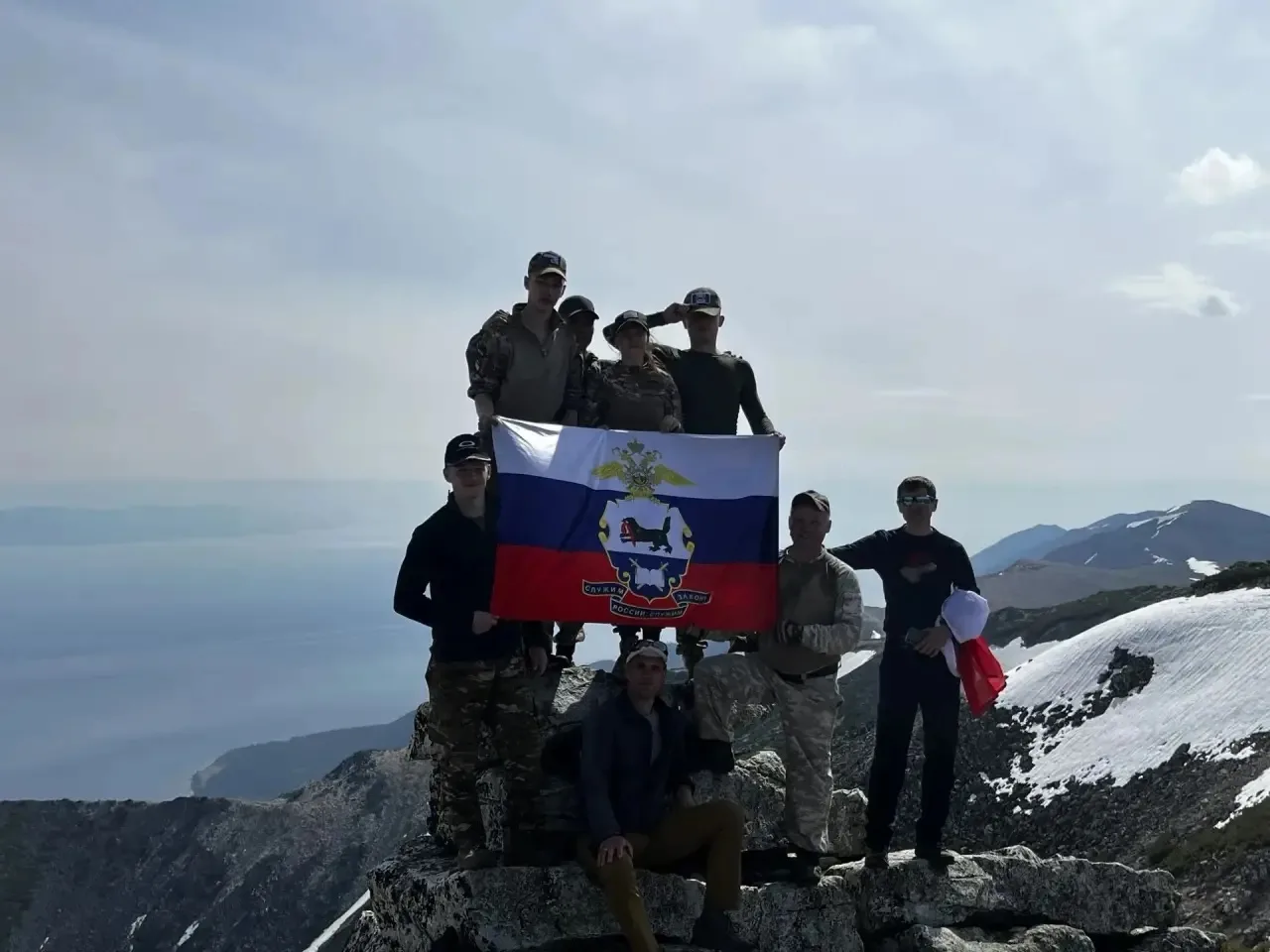 🏔️Вместе — на вершину: курсанты Восточно-Сибирского института МВД России приняли участие  в масштаб