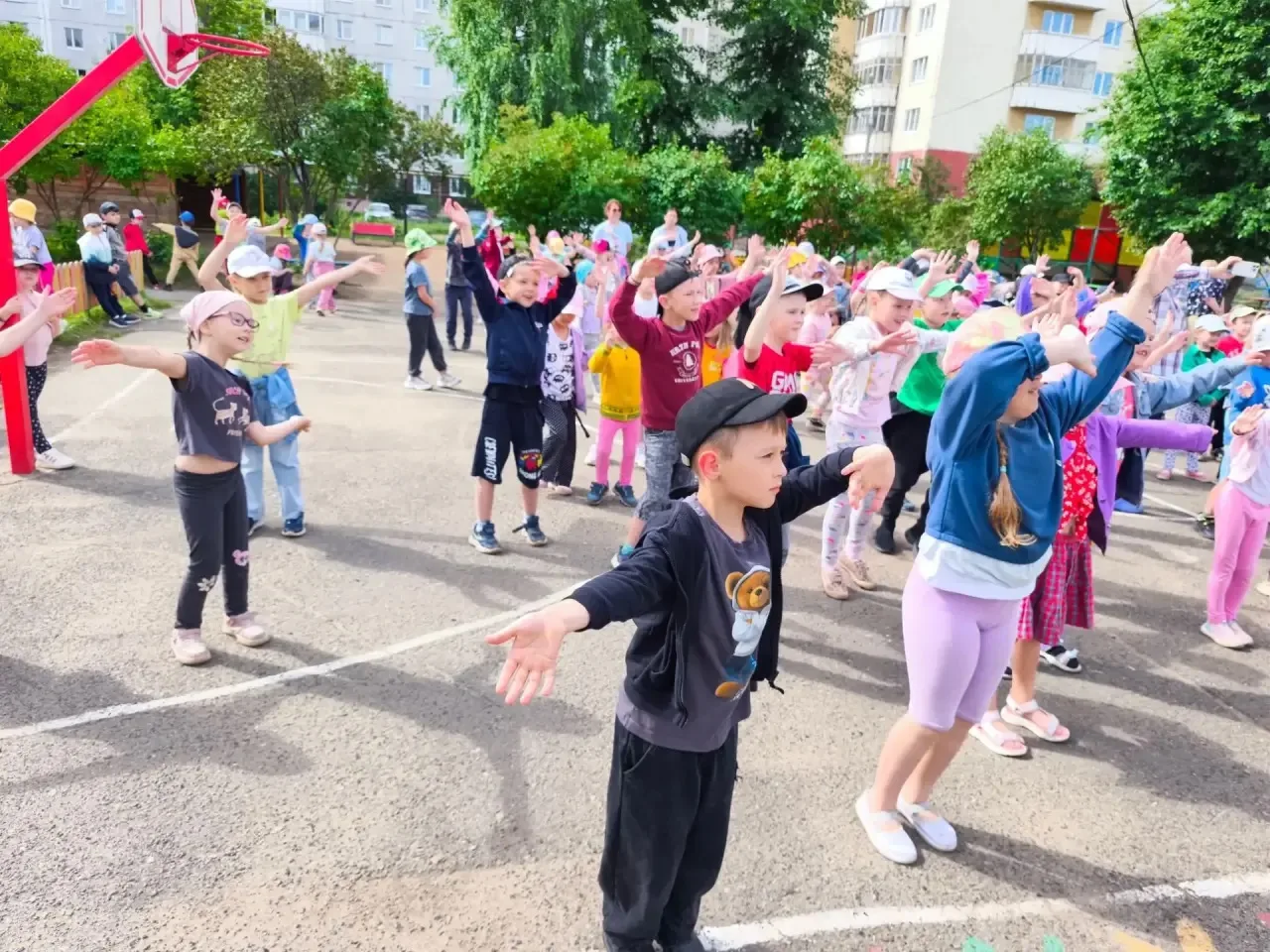 ✨✨✨Сегодня в нашем детском саду прошло увлекательное развлечение по правилам дорожного движения «Пут