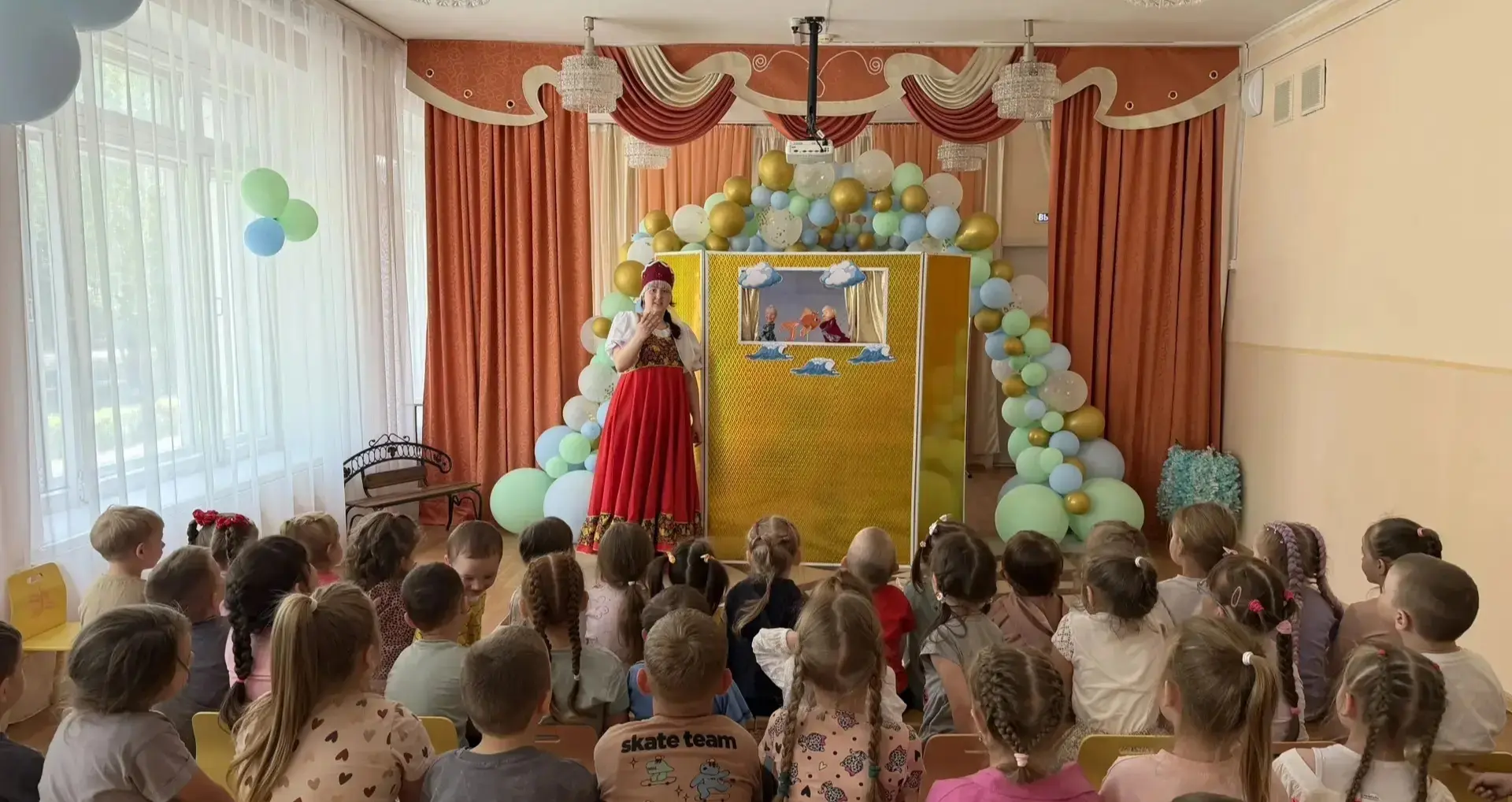 «Там на неведомых дорожках…»: в детском саду отметили день рождения А.С. Пушкина
В преддверии дня 
