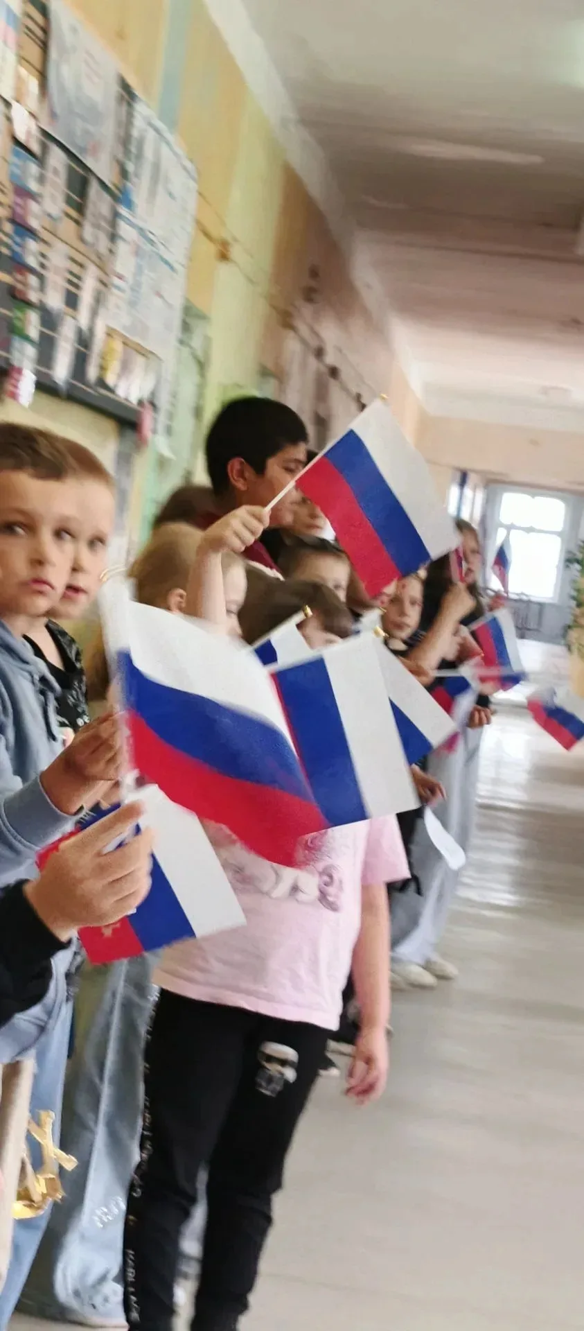 🇷🇺 В минувшую пятницу в нашем лагере гремел тематический день «Открываем Россию»! 🔥
✨ Главным соб