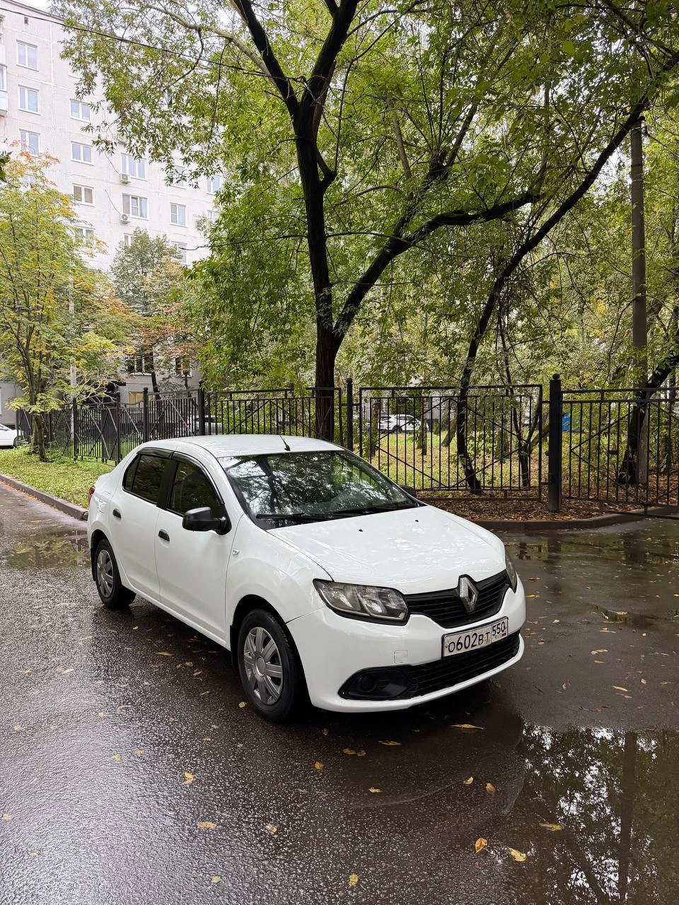 RENAULT LOGAN