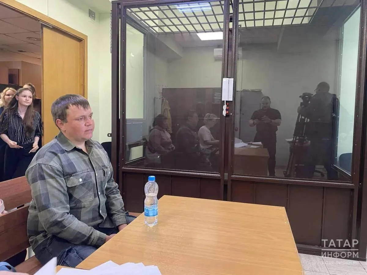 В Казани суд приговорил таксиста, который влетел в остановку и сбил 11 человек

В Вахитовском райсуд
