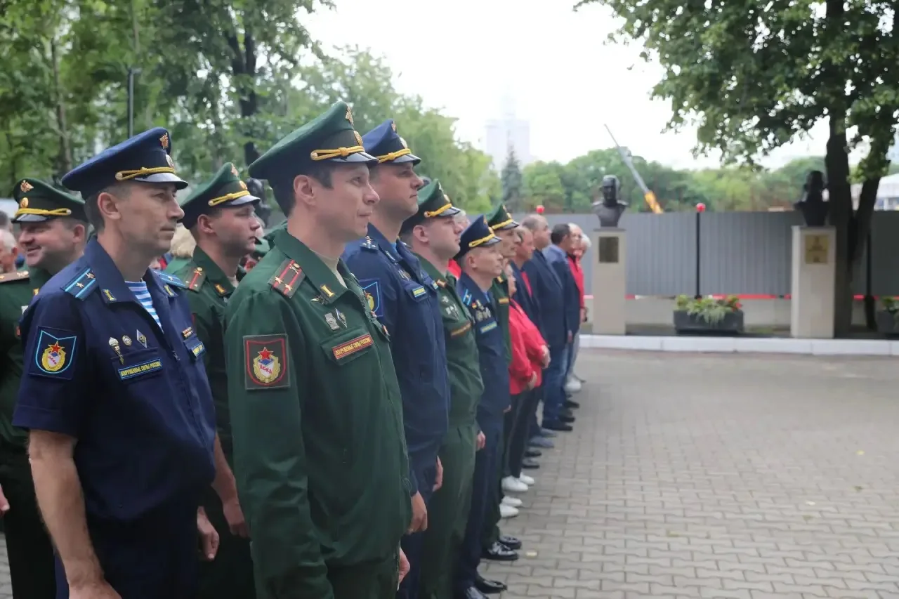 Память сильнее времени: в ЦСКА прошла Всероссийская акция «Минута молчания». 

22 июня на Аллее спор
