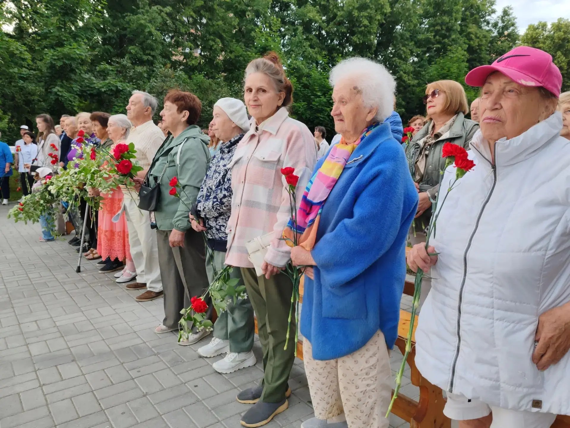 22 июня 1941 года фашистская Германия вероломно напала на Советский Союз. В этот день н...