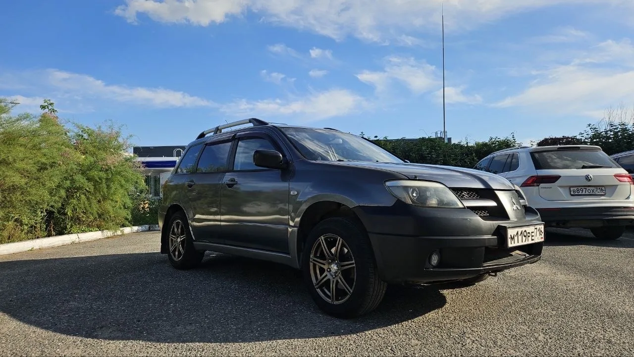 🔥 MITSUBISHI OUTLANDER 2007 Г.В. ПО ЦЕНЕ НИЖЕ РЫНКА 🔥

🚗 Mitsubishi Outlander, 2007 год  
🔹 Двиг