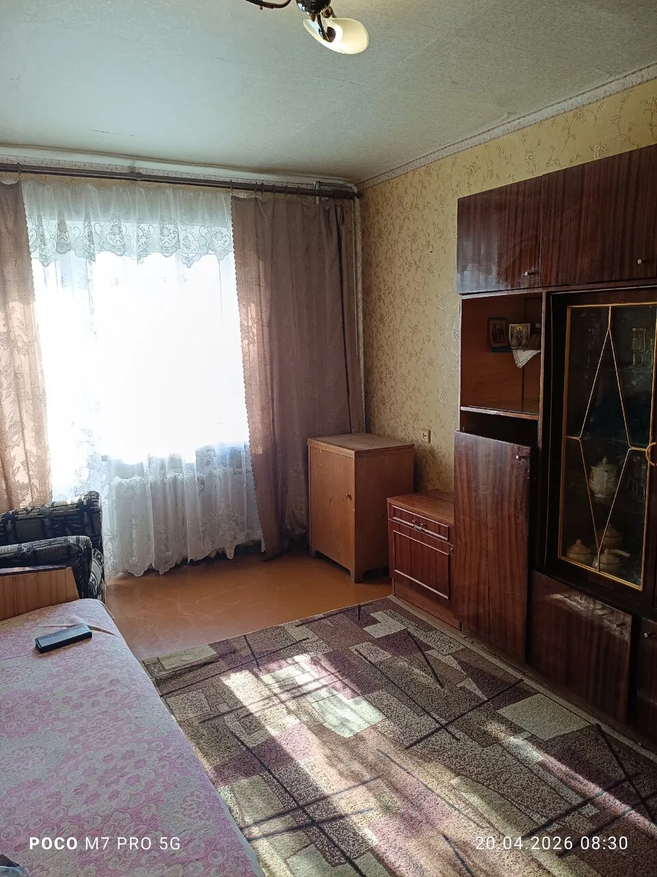 Продам 2-х комнатную квартиру, ЦГР, ул. Комсомольская 44, 2/5, угловая , общая площадь 40.8кв.м., га