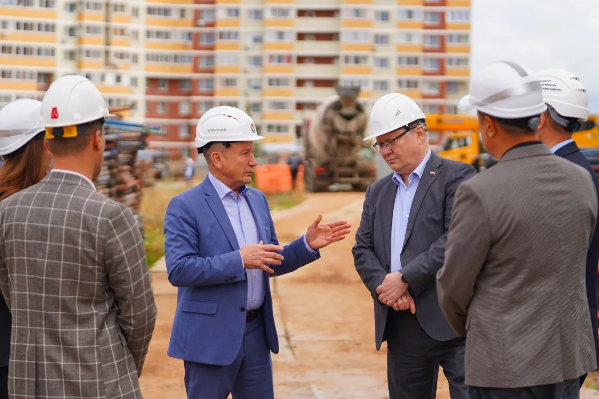 Чиновники оценили благоустройство объектов Народной программы-2021 в регионах