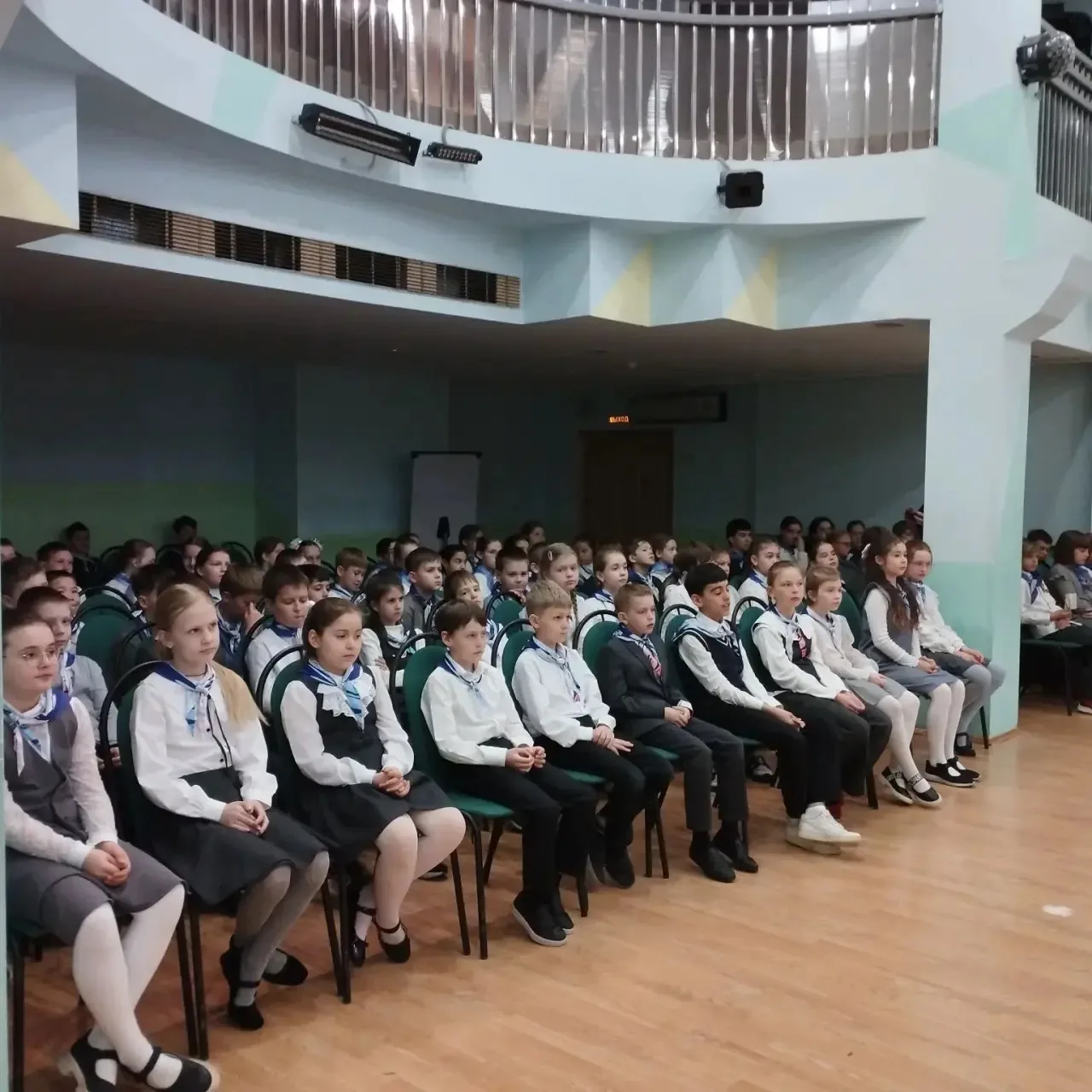 Урок, после которого в классе стало особенно тихо  🎖️ 27 апреля у орлят России из 3 «А», 3 «Б», 3 «В