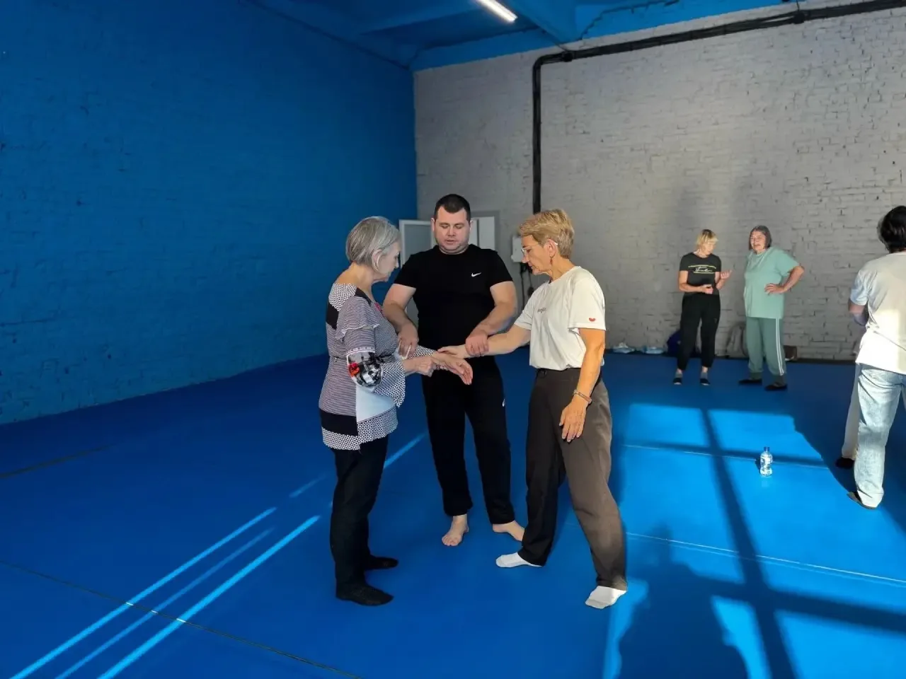 🥋 В Тюмени стартовали тренировки четвёртого сезона проекта «Единоборства для старшего ...